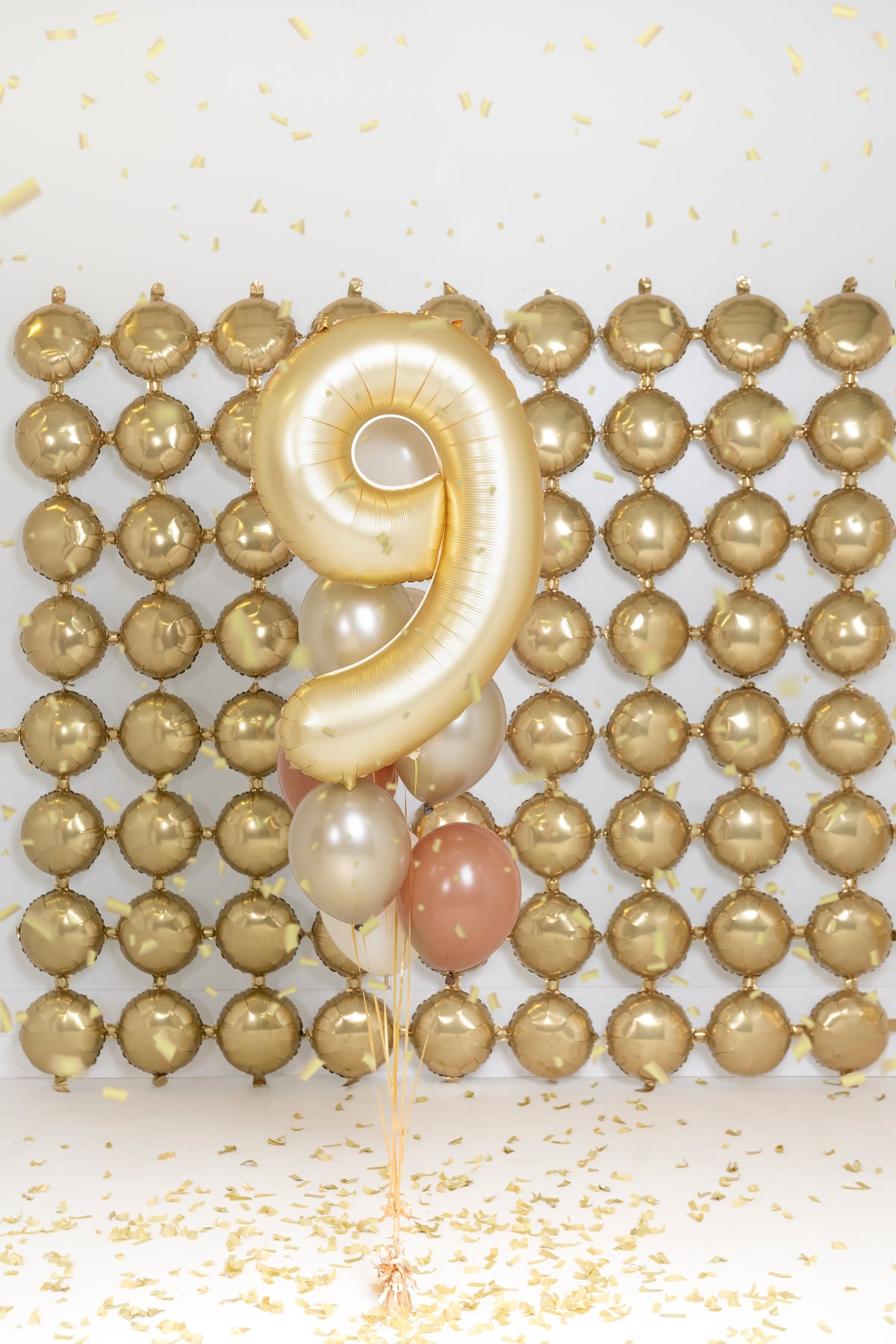 Folienballon Zahl "9" gold matt (1 Stk.)